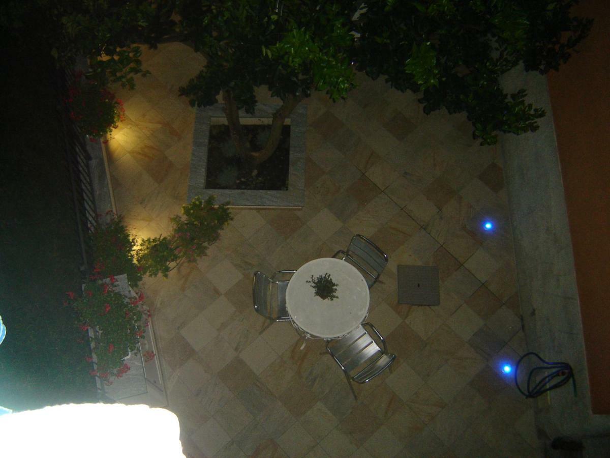 نولي La Dolce Vita B&B المظهر الخارجي الصورة