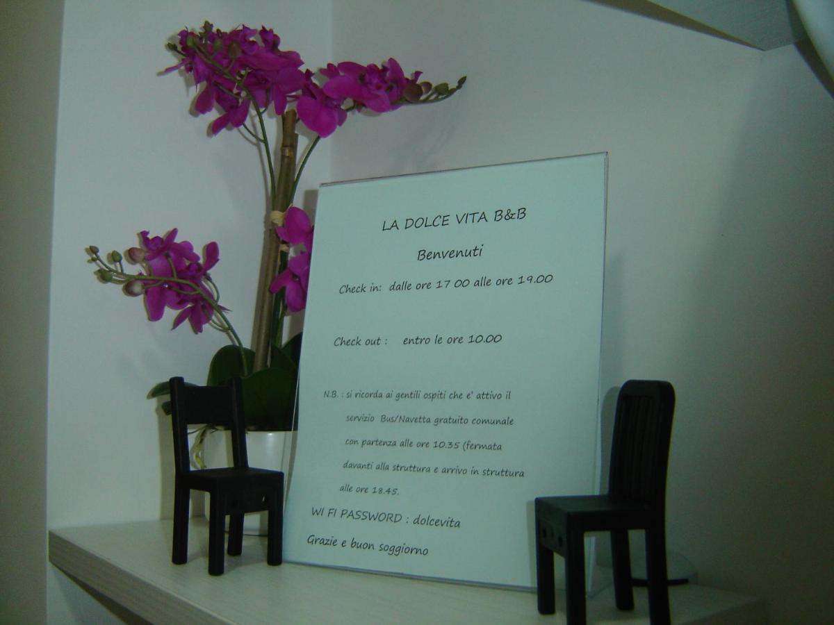 نولي La Dolce Vita B&B المظهر الخارجي الصورة